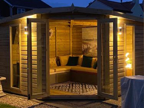 Summerhouse 19