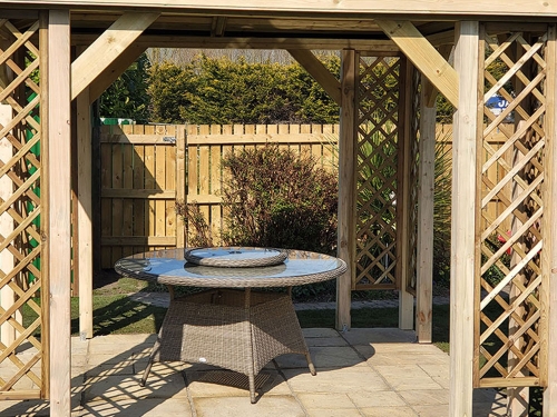 Gazebo 43