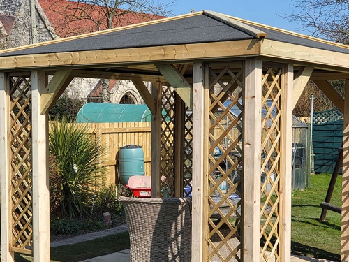 Gazebo 47