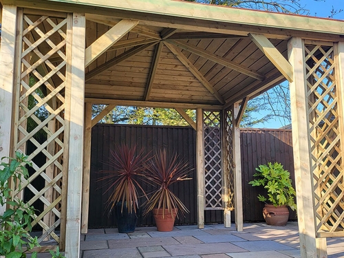 Gazebo 52
